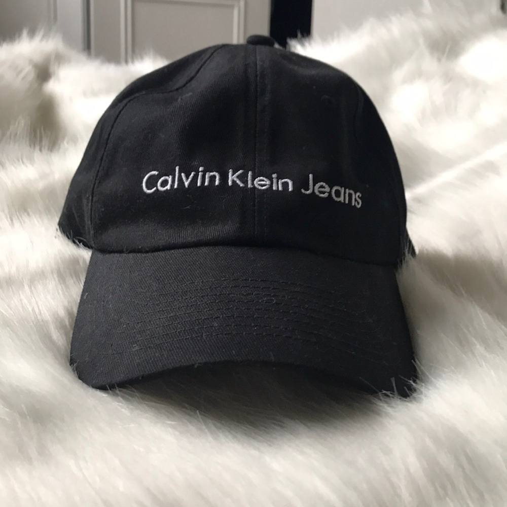 Calvin Klein Clean Logo Hat